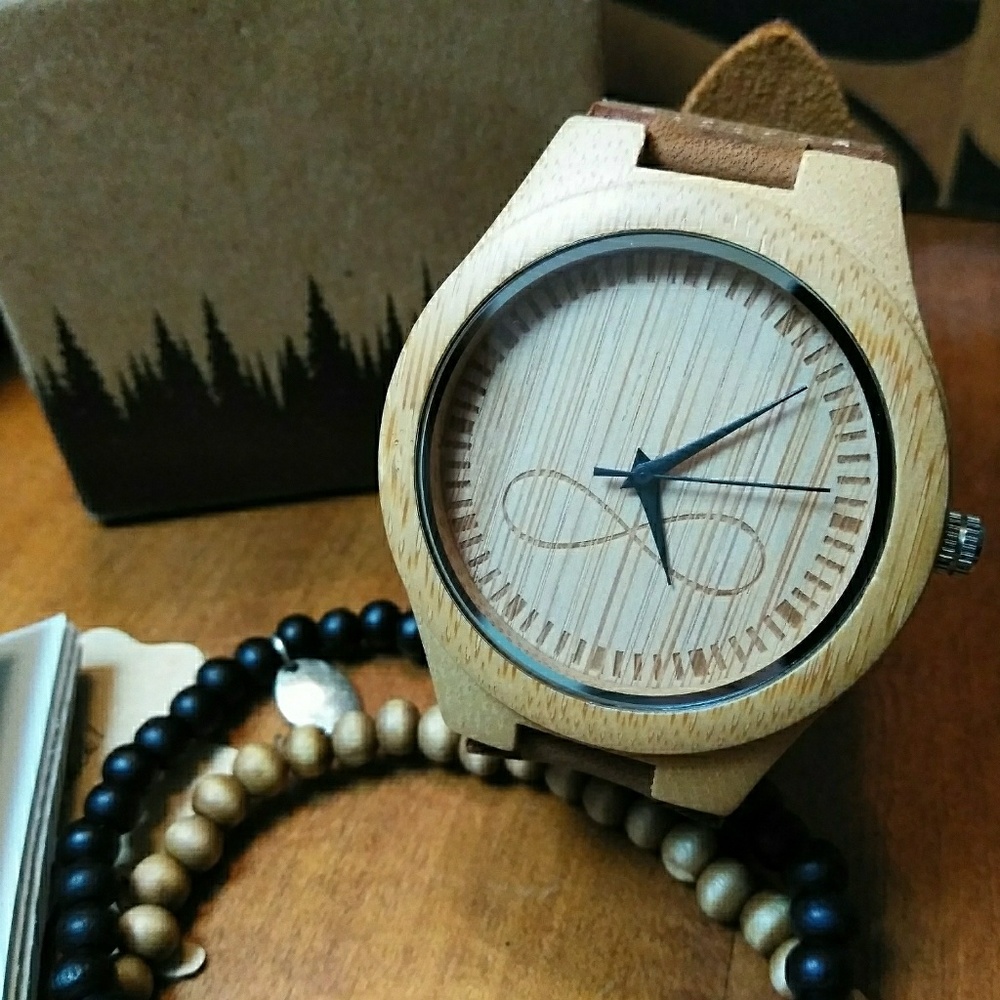 Bamboo Wood Women's Watch with 2 Bracelets